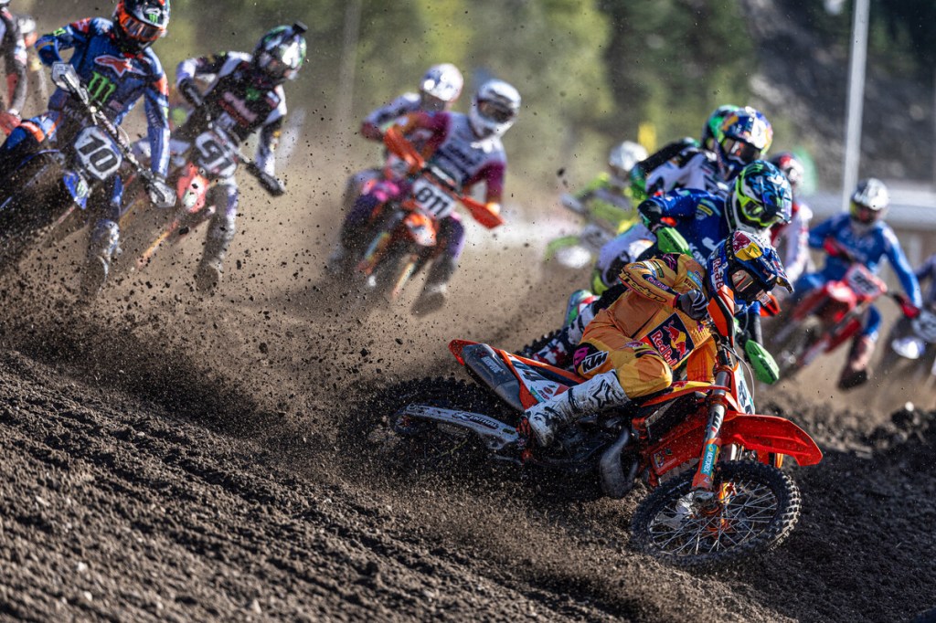 A photo of Jeffrey Herlings racing in Sweden