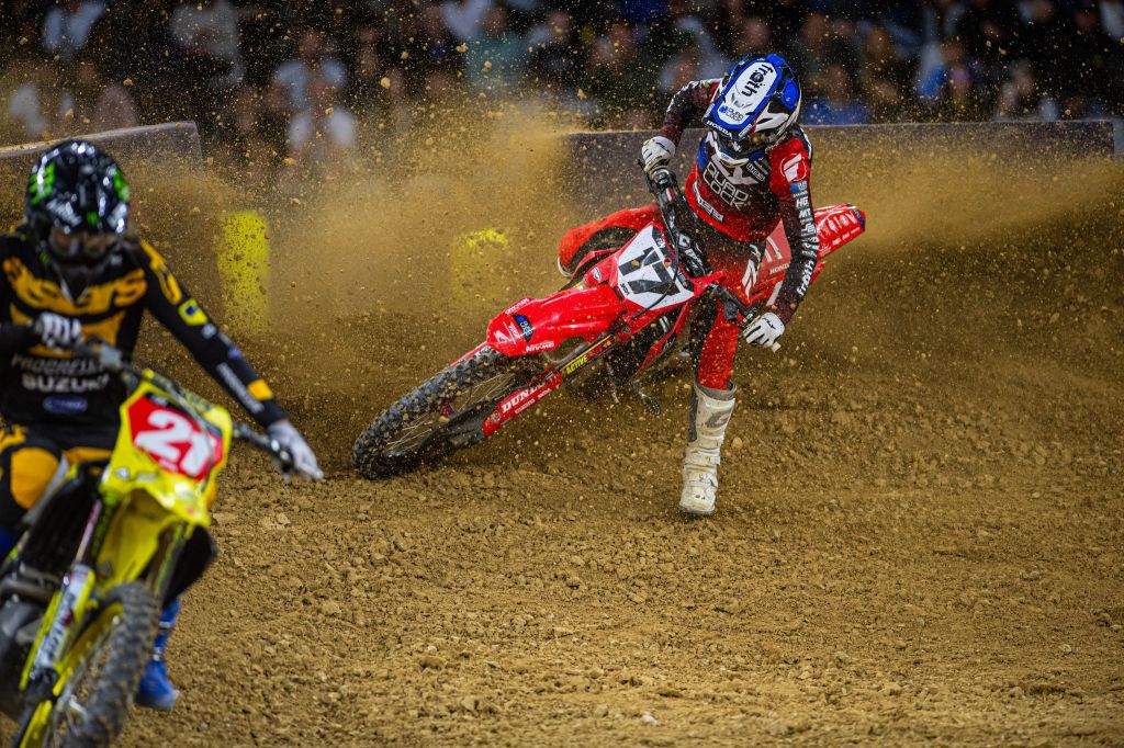 Video: Anderson vs Savatgy in World Championship Showdown