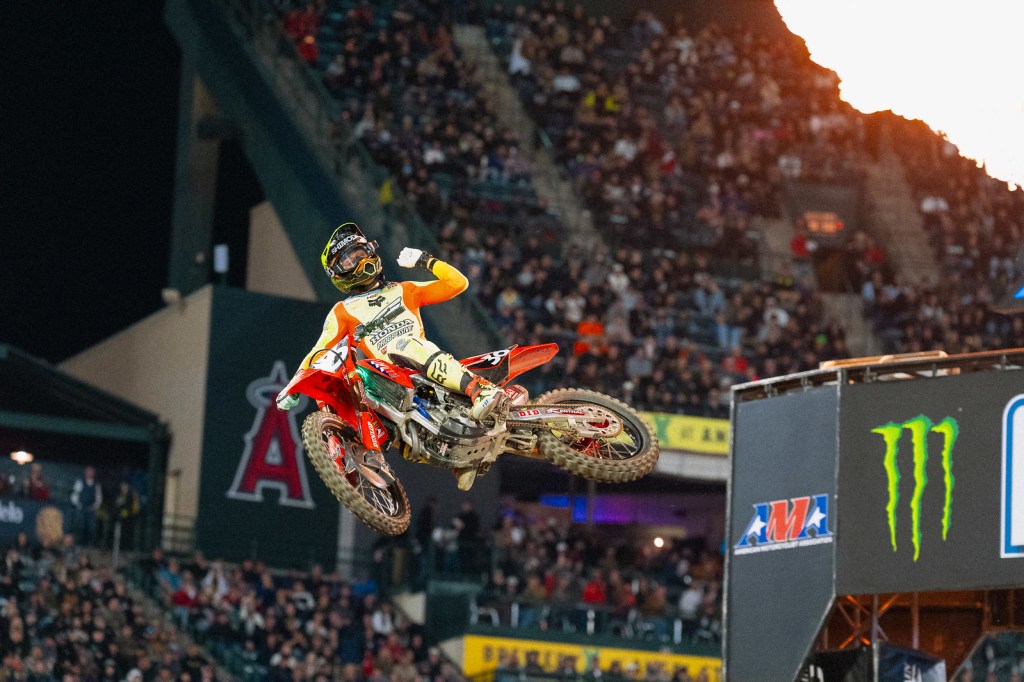 SMX Charts a Strong First Year in Sports Betting