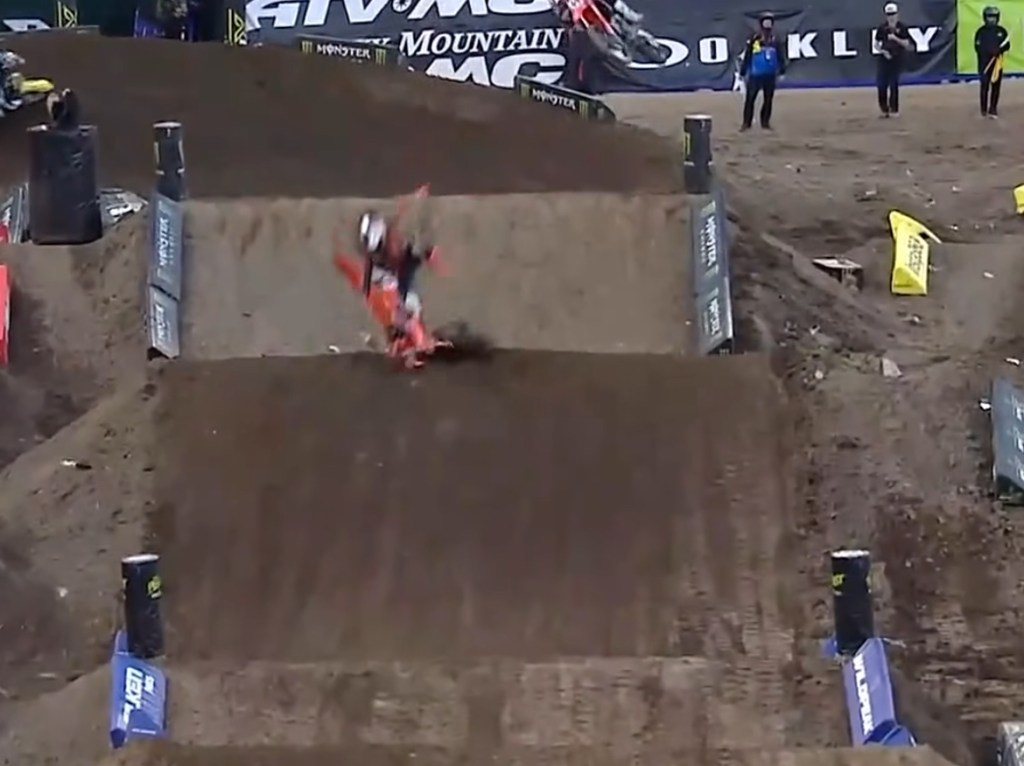 Video: Aaron Plessinger’s Huge Crash at Anaheim 2