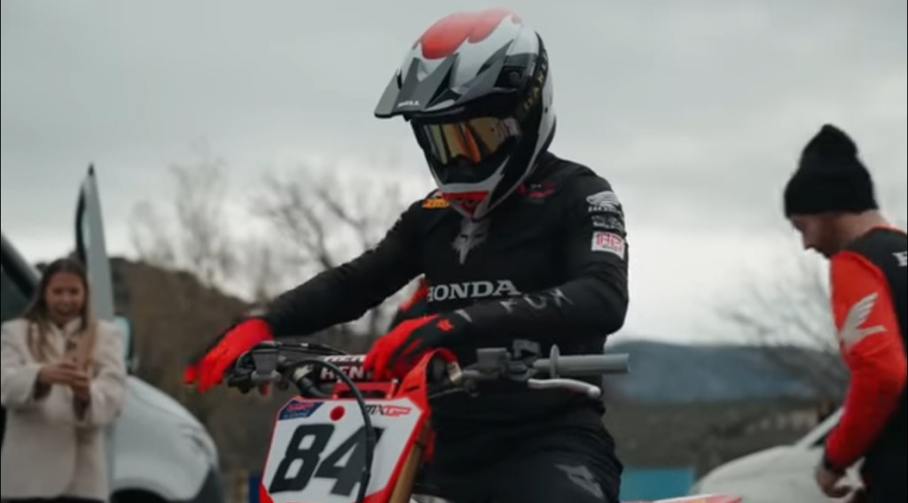 Video: Jeffrey Herlings’ First Laps on Honda