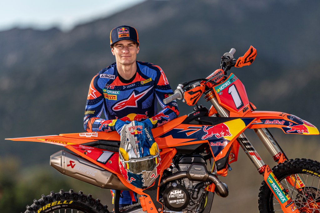 Simon Laengenfelder Renews Contract with Red Bull KTM